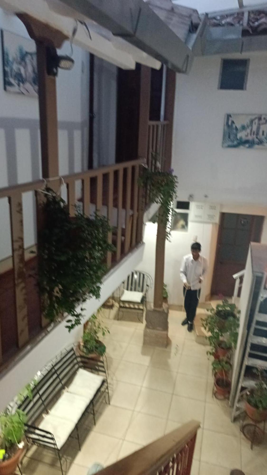 Qori House Hotel Cuzco Exterior photo